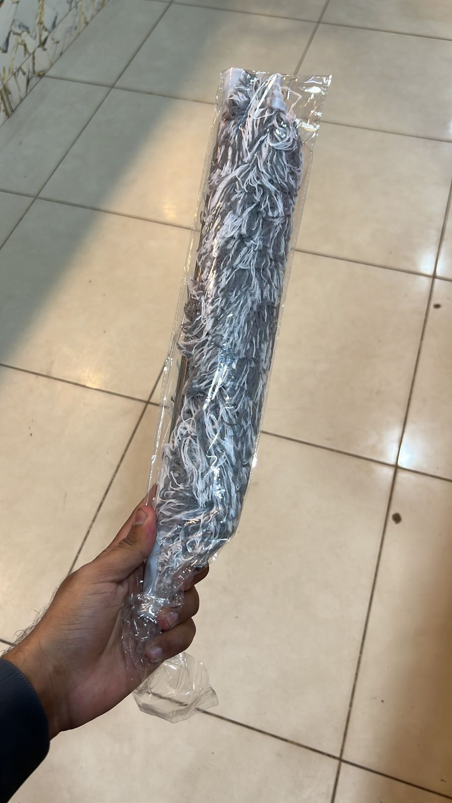 Extendable Microfiber Duster Feather Duster With Extra Long Pole Bendable Washable Head For Ceiling Fans Cars Blinds Cobweb ~ 2.25 Meter